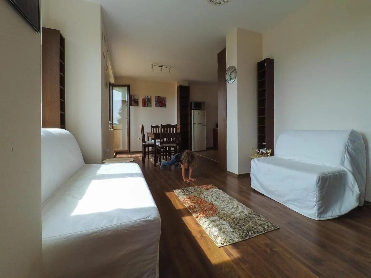 Sunny'S Apartment Golden Sands